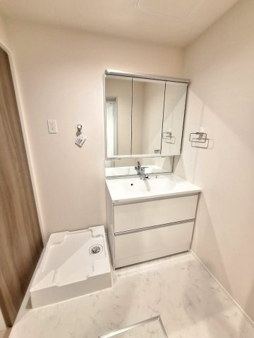 フルール西ケ原の洗面所