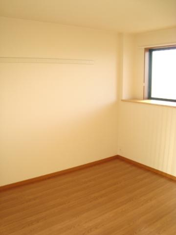 サニープレイスの内装|洋室②-1