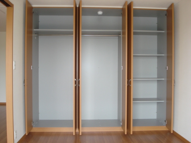 サニープレイスの収納|収納①（オープン）