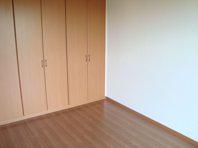 サニープレイスの内装|洋室①-1