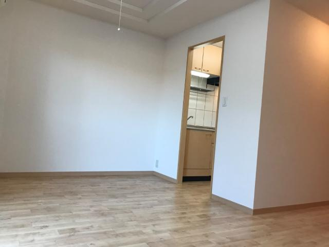 フォレストヴィラの居間・リビング|リビング