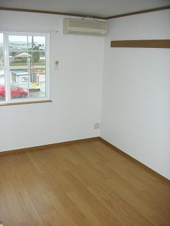 ムーラン・ルージュⅠの内装|きれいな内装です