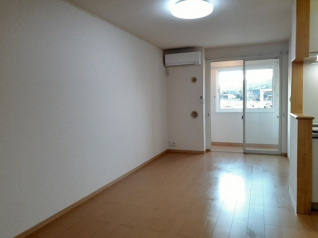 米島一番館の居間・リビング|おしゃれなリビングです