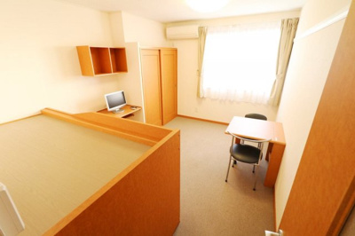 【居間・リビング】 | レオパレス宮司東