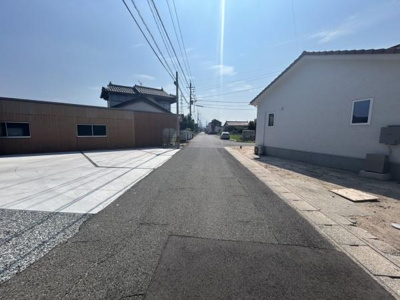 【前面道路含む現地写真】 | 米子市蚊屋　土地