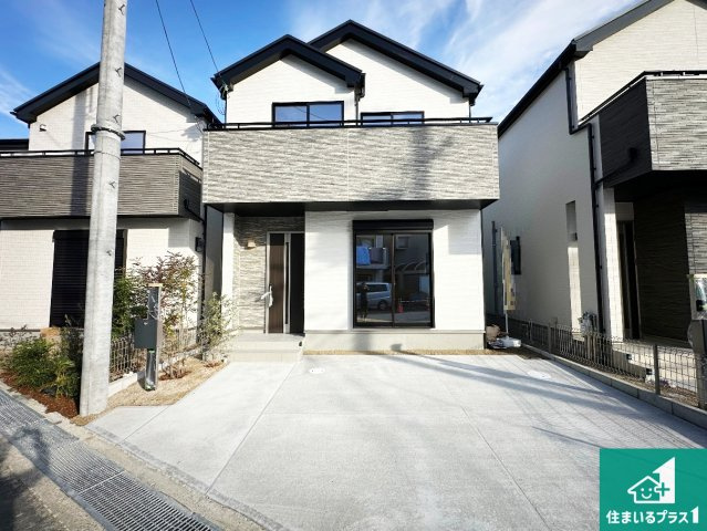 箕面市半町　新築一戸建て