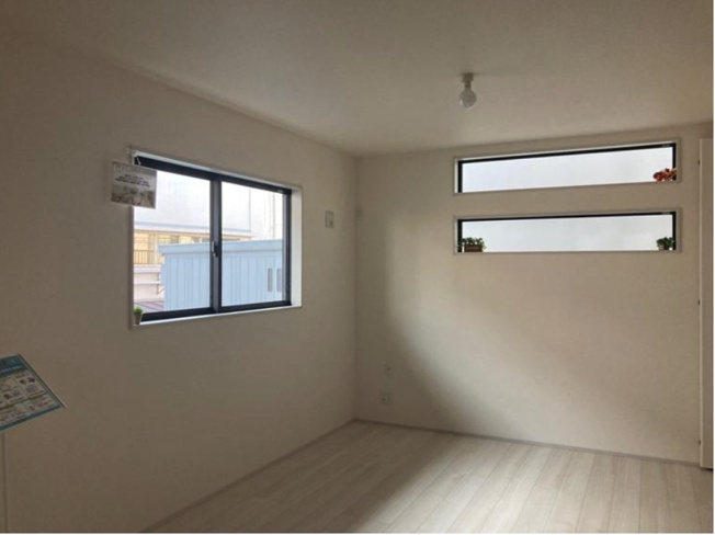  | ★仲介手数料無料★横浜市旭区中白根1丁目8-4　新築戸建　白根小学校・上白根北中学校） | 仲介手数料無料！お問合せ下さい/080-7058-7312 