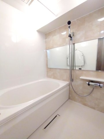 リステージ本郷台プリズムガーデンの浴室