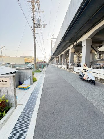 プランドール新町の周辺