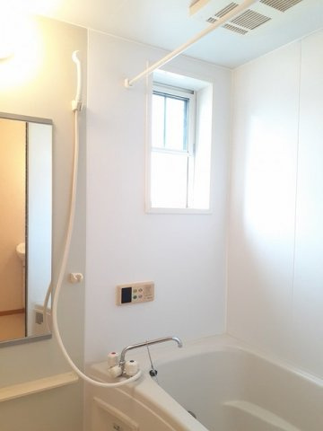 パッシオネＳ－Ⅲの浴室|お風呂で日々の疲れを落としましょう