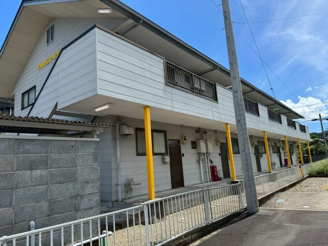 静岡県伊豆の国市　一棟アパートの外観