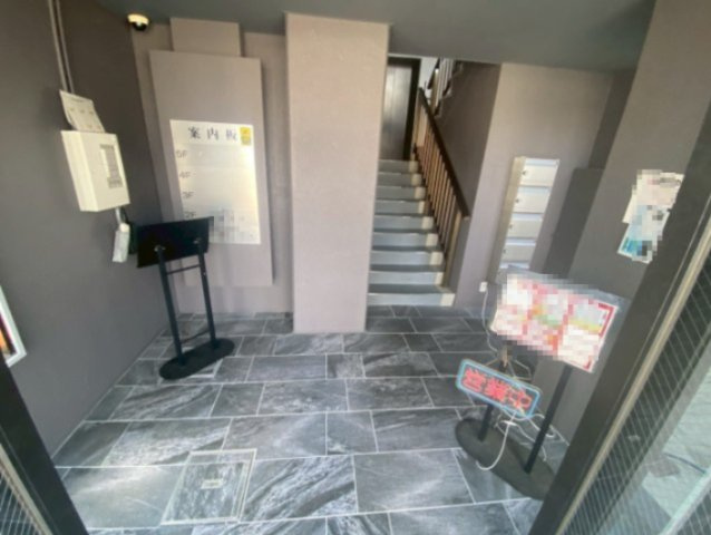 G-siteのエントランス