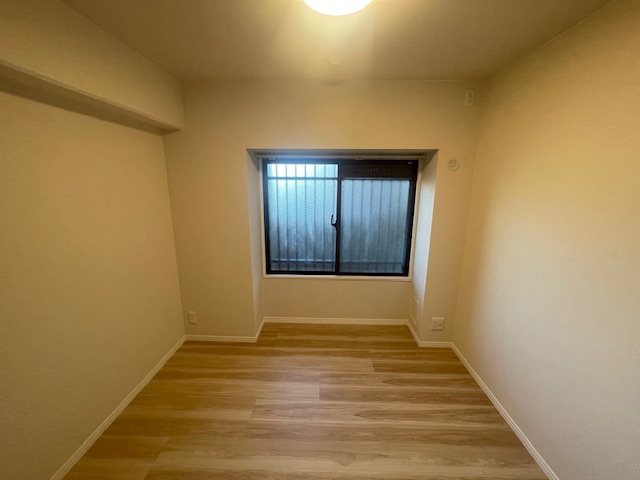 【洋室】ダイアパレス栄町 