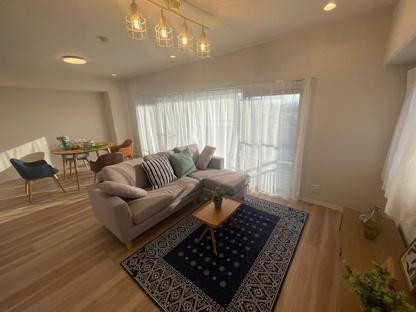 【居間・リビング】ダイアパレス栄町 