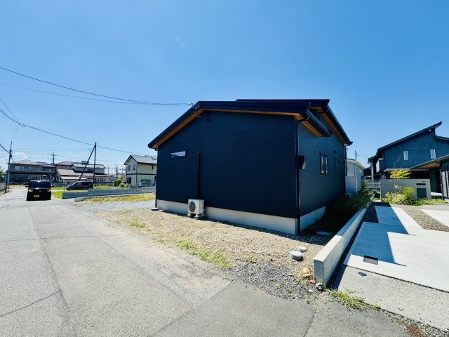 【中古】前橋市西善町　３LDK＋Sの外観