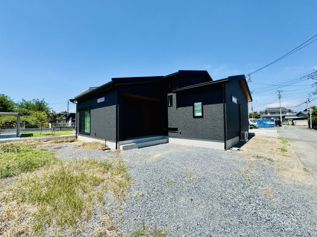 【中古】前橋市西善町　３LDK＋Sの外観