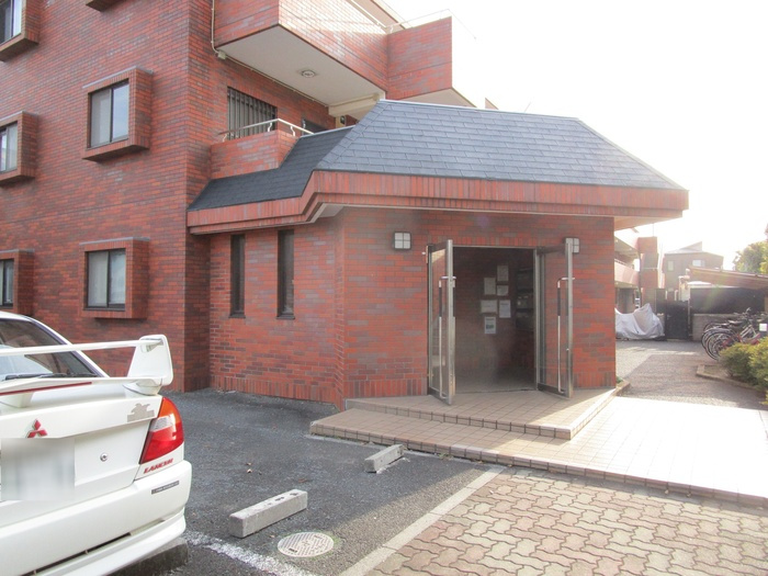 エミネンスMIYAのエントランス