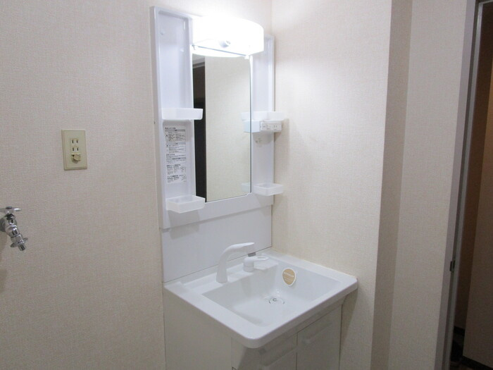 エミネンスMIYAの洗面所