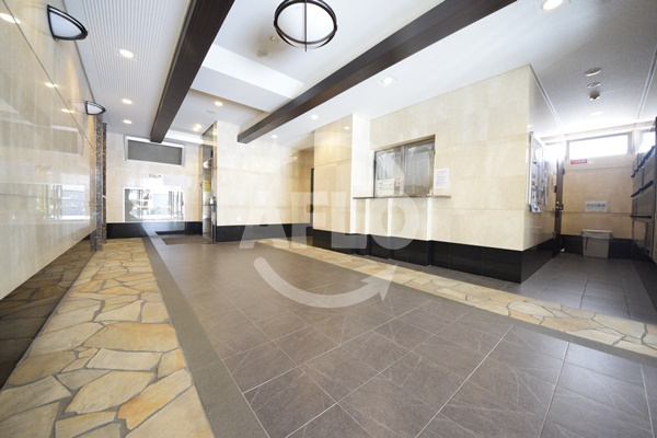 プレサンス心斎橋ザ・スタイルのロビー|プレサンス心斎橋ザ・スタイル　ロビー　