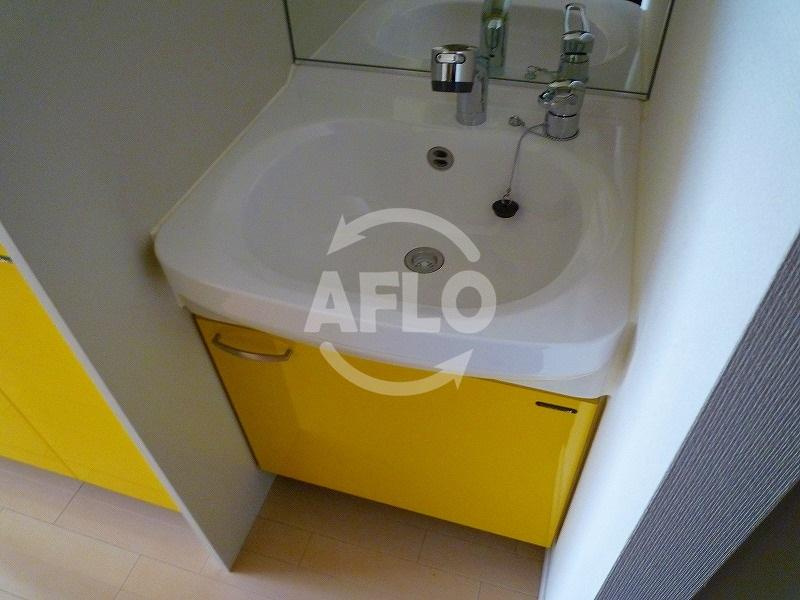 プレサンス心斎橋ザ・スタイルの独立洗面台|プレサンス心斎橋ザ・スタイル　独立洗面台