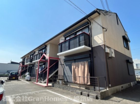 ディアス北新在家Ｂ棟の外観