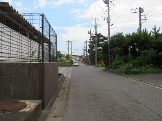 朝霞市大字上内間木の倉庫