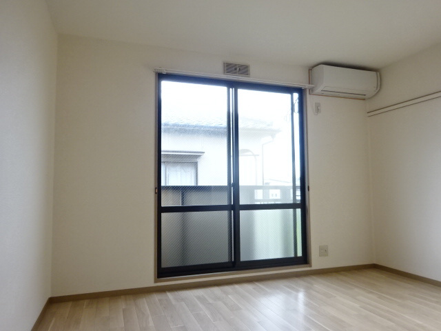 ハイネス本荘の子供部屋