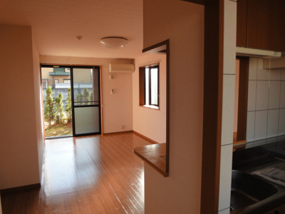 【居間・リビング】 | グリーンパークＡ棟 | リビング