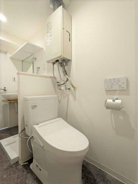 ブランドール坂下三丁目のトイレ