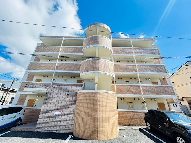 熊本市南区良町２丁目の賃貸マンション