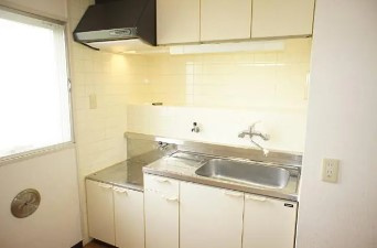 鈴鹿市　1棟マンションのキッチン