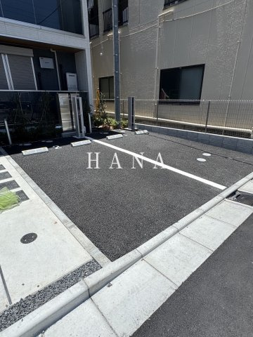 グラナーデ中葛西Ⅱの駐車場