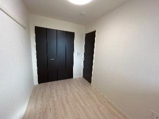 【内装】 | ロードスター | 洋室