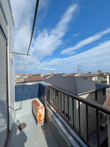 ハイツモンシェリーのバルコニー