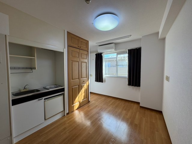 サニーハウス豊中の居間・リビング