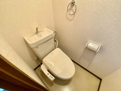 Niceマンション白山のトイレ