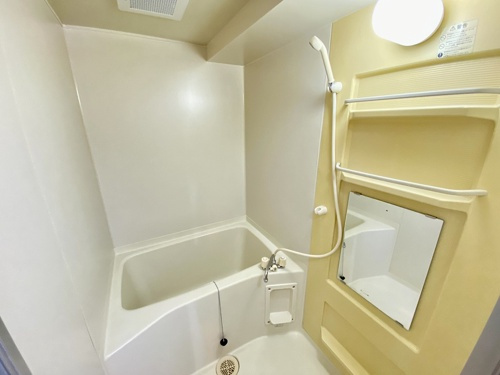 Niceマンション白山の浴室