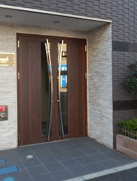 【エントランス】 | Maganda | 建物の内部です