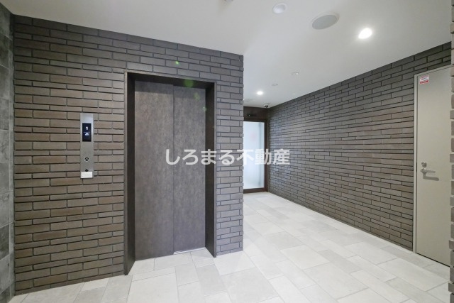 LaCasa上汐のエントランス