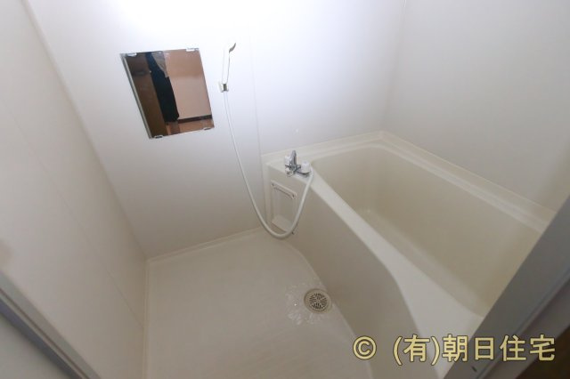 レジデンス矢口の浴室