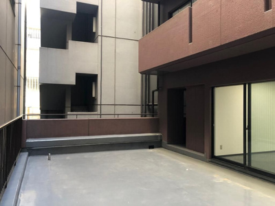 【バルコニー】 | メイゾン麹町