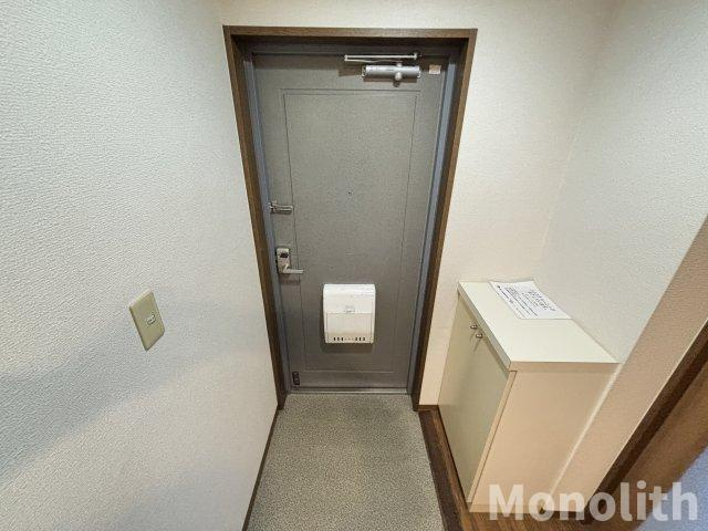 サンモール中井の玄関