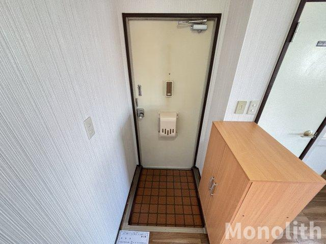 アーバンライフ石橋の玄関