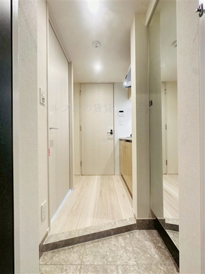 【玄関】 | コンフォリア・リヴ横浜平沼