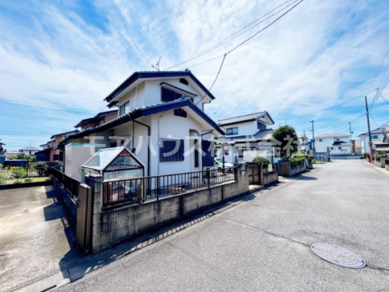 児玉郡上里町大字七本木　中古住宅の外観