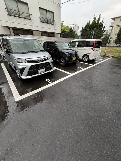 メゾン・ド・プチの駐車場