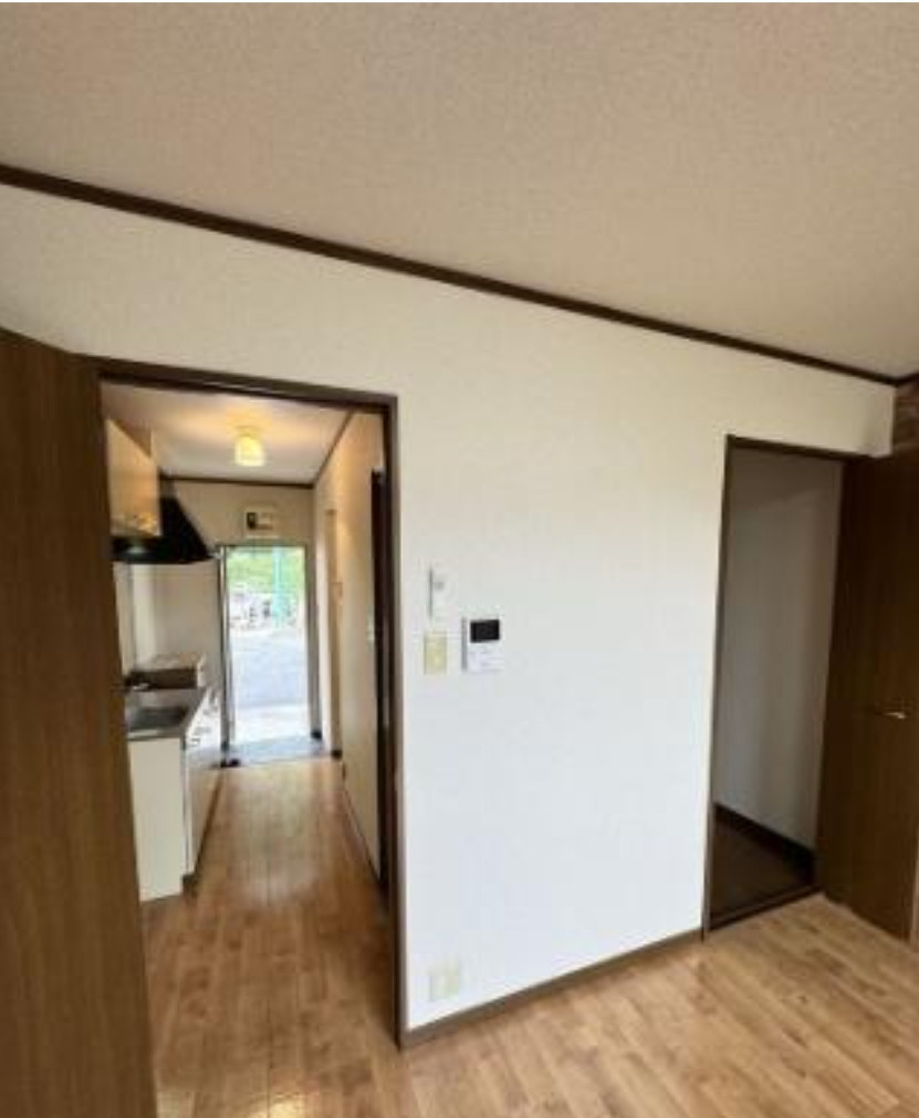 三重県名張市松原町　満室稼働中　売アパートの洋室