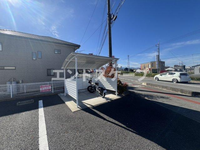 フェリスの駐車場|高崎、前橋のお部屋探しはエンドスケープまで！お客様の理想お聞かせ下さい♪