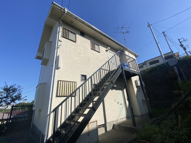 横浜市神奈川区松見町2丁目のアパートの画像