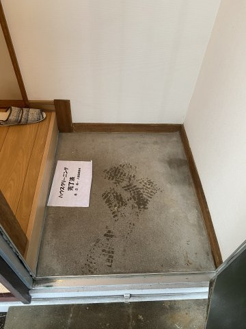 アバンセ16の玄関